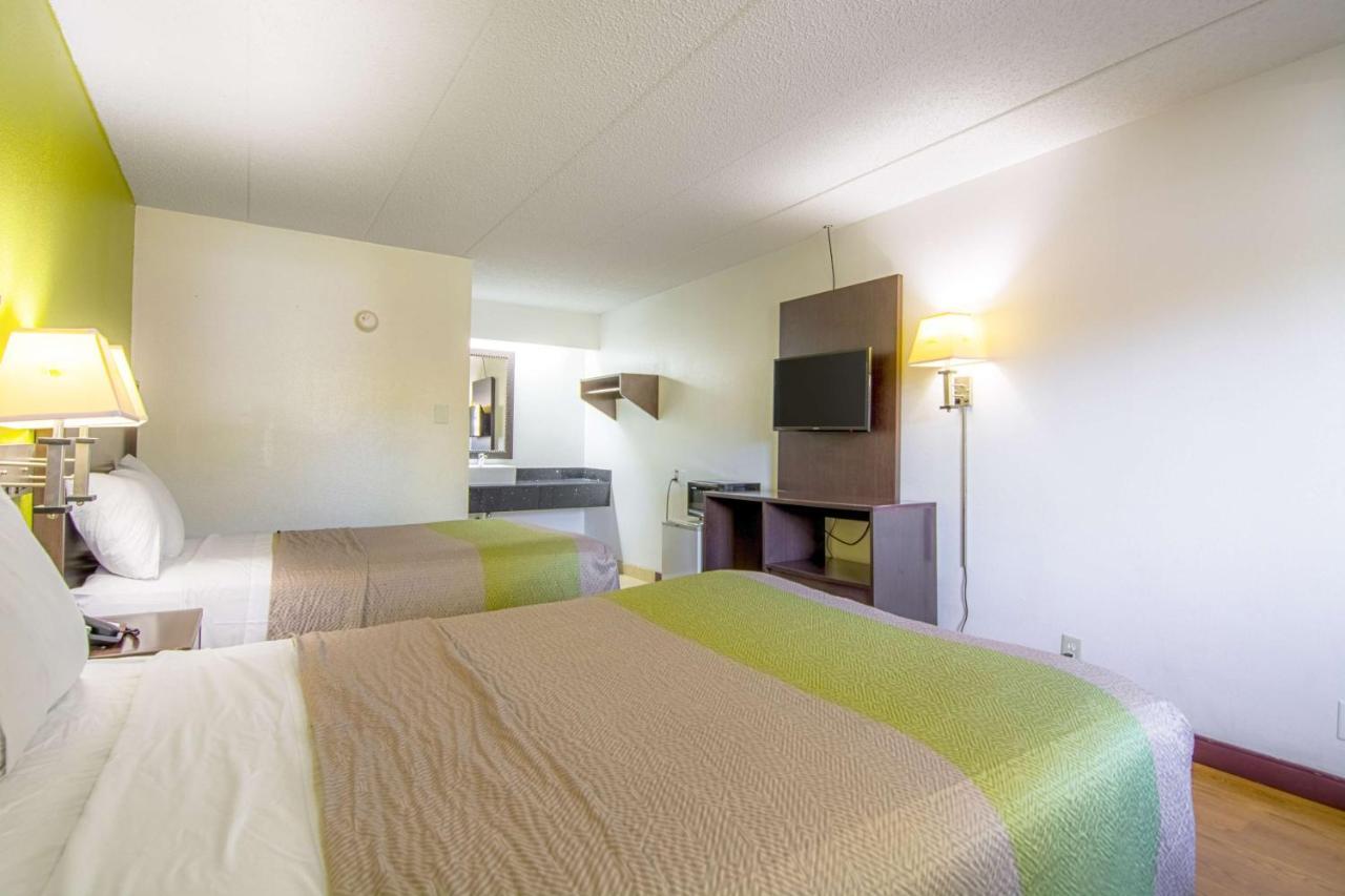 Motel 6-Charlotte, Nc - Airport ภายนอก รูปภาพ